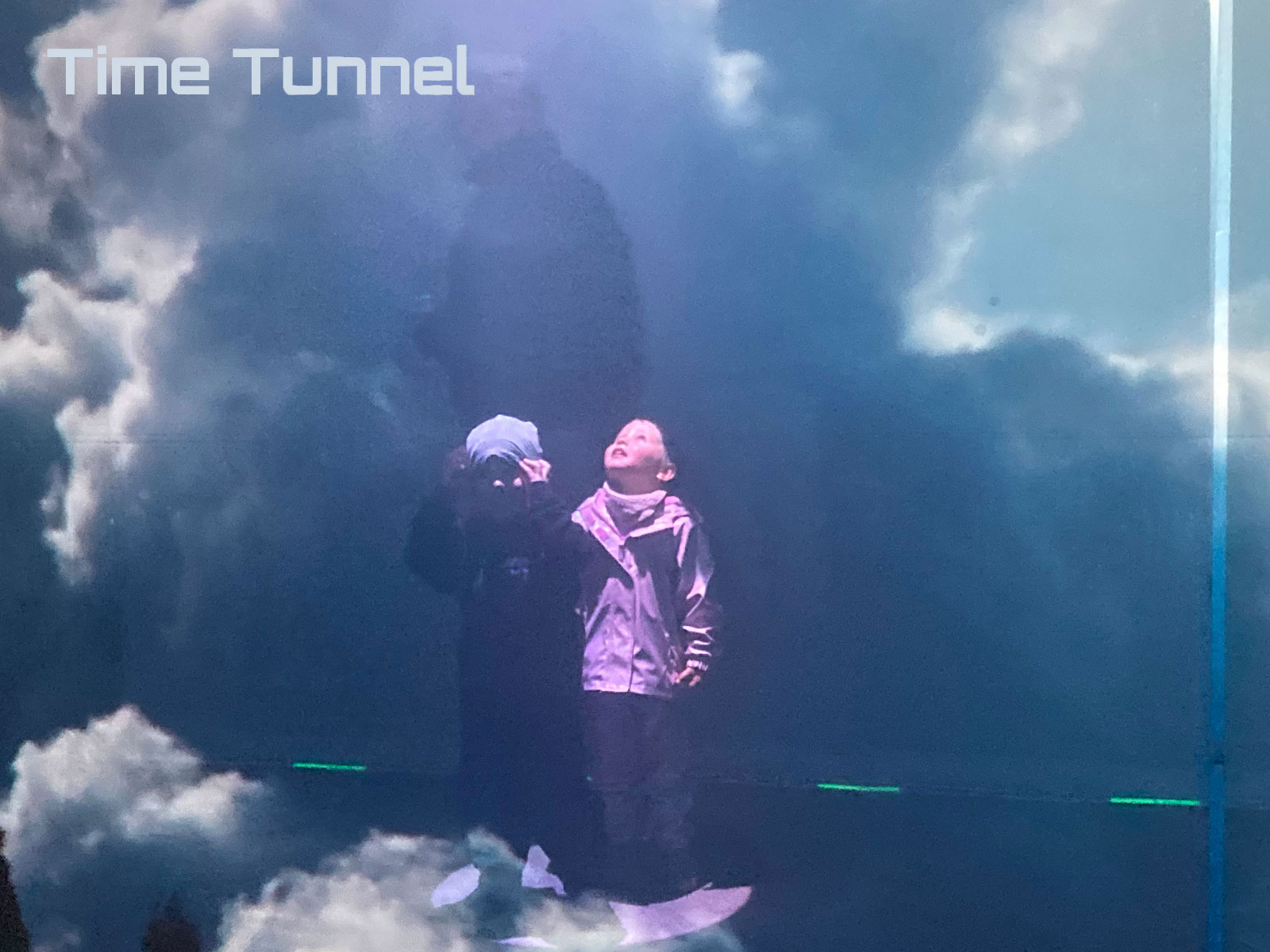 KORONA Lichtplanung | Time Tunnel Live-Licht- und Klangperformance