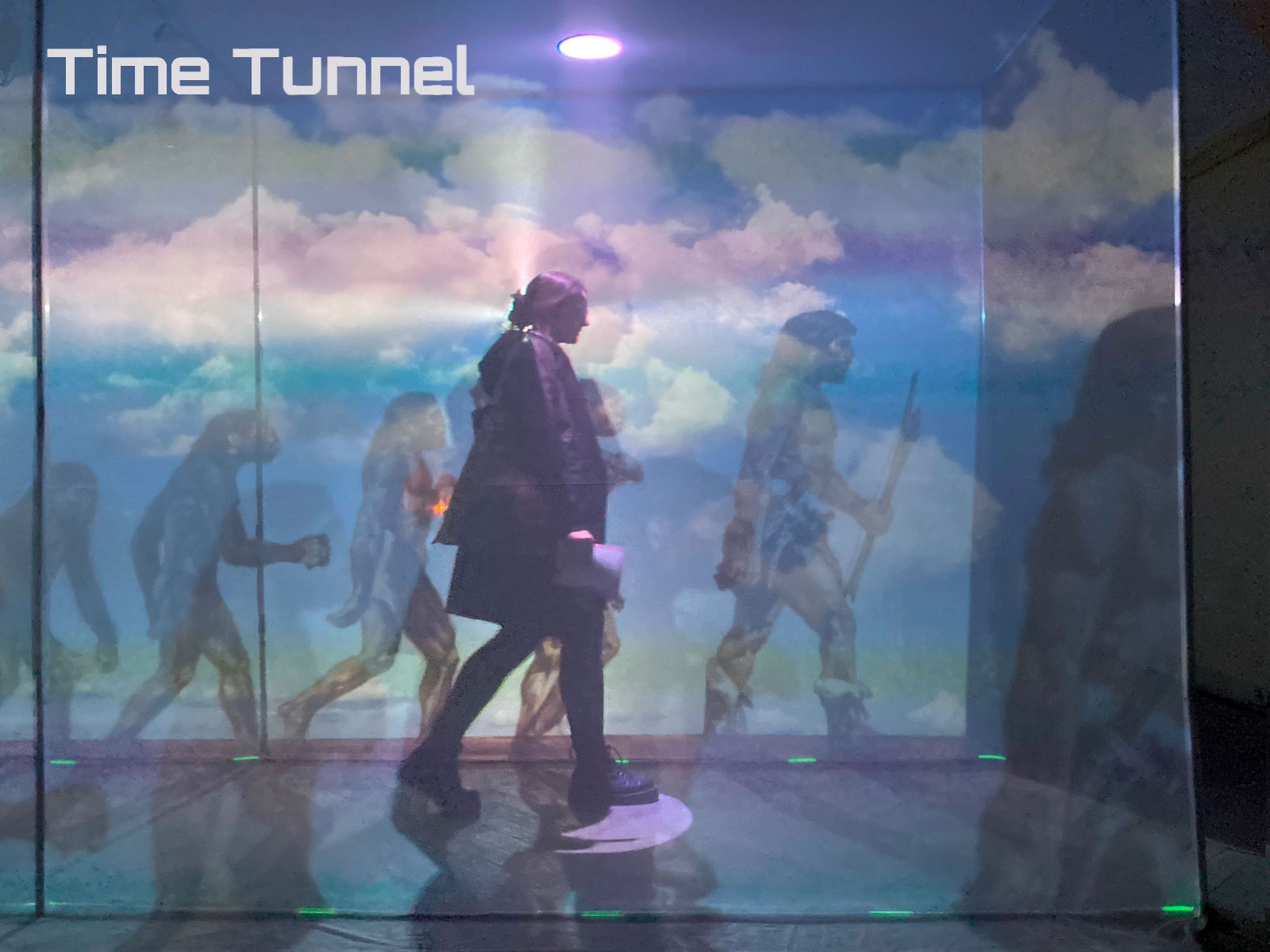 KORONA Lichtplanung | Time Tunnel Live-Licht- und Klangperformance KORONA Lichtplanung | Time Tunnel Live-Licht- und Klangperformance